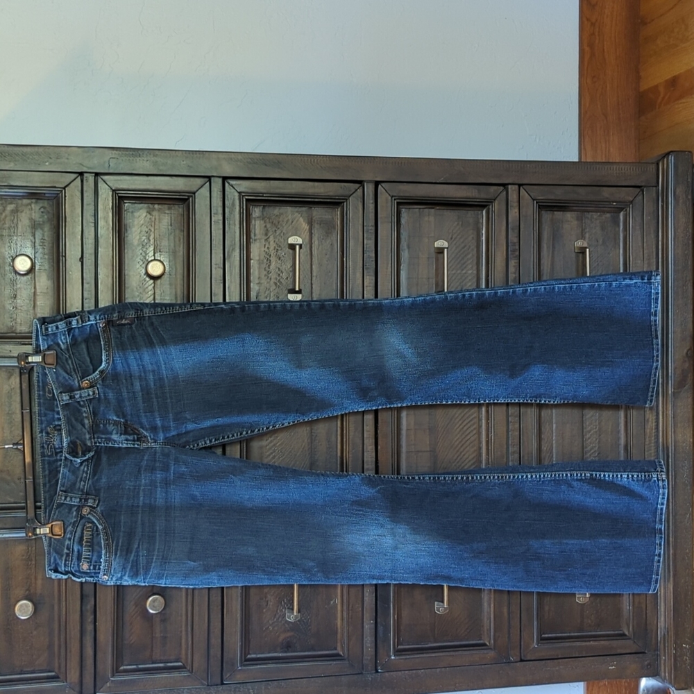 Women’s Dark Blue Bootcut Jeans